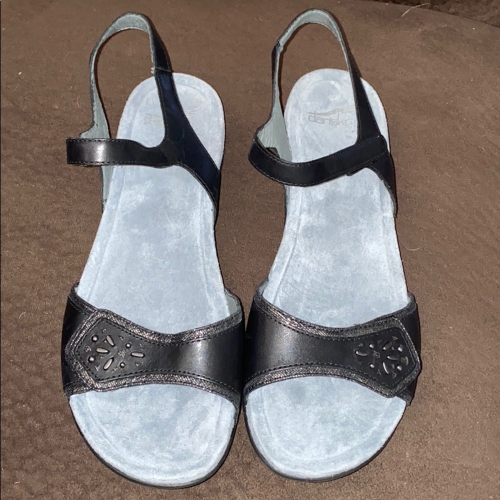 NEW Dansko Sandal